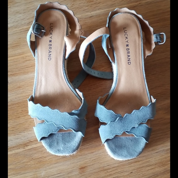 Women Swade Wedges 7US  lucky brand - Picture 2 of 4